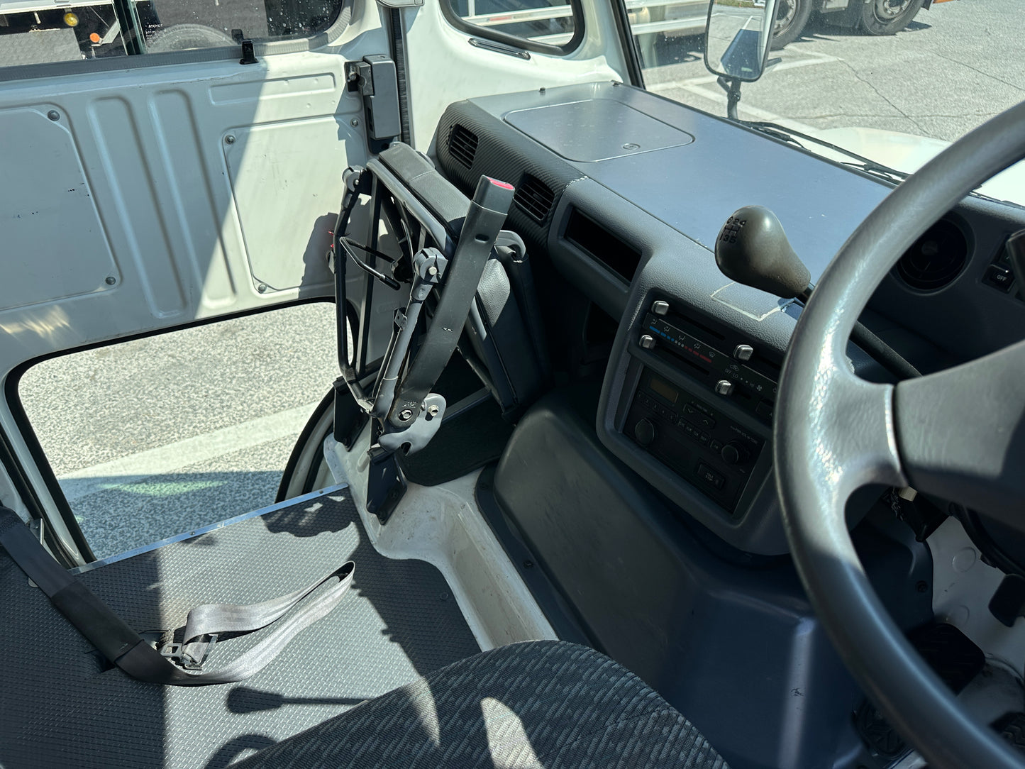 日本製ボックスバン | ディーゼル配送トラック | 日本の中古車