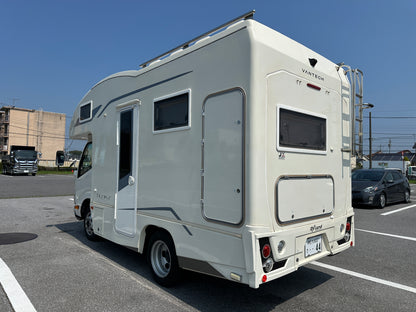 トヨタ令和2年・キャンピング車（カムロード）・7人乗り