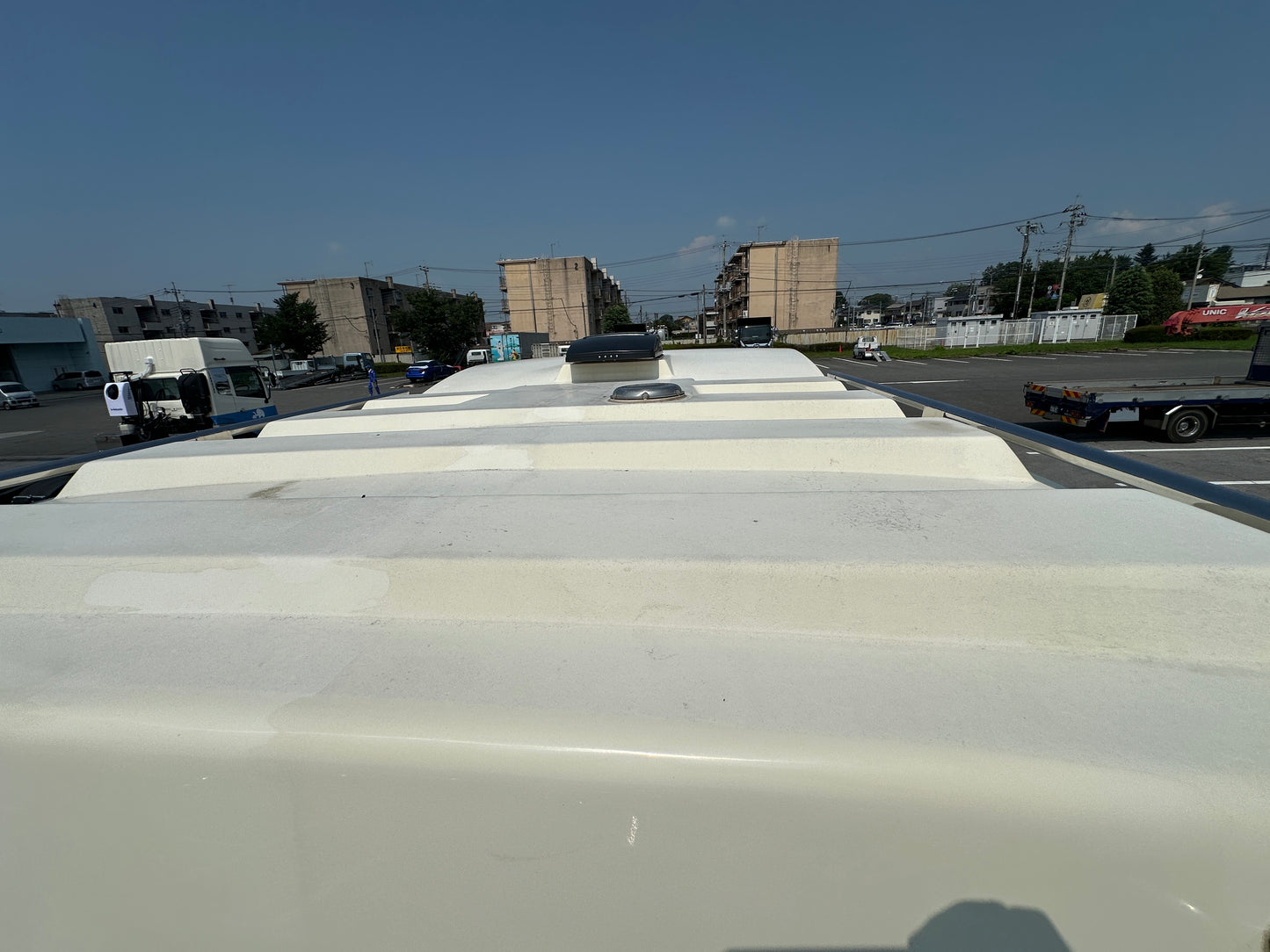 トヨタ令和2年・キャンピング車（カムロード）・7人乗り