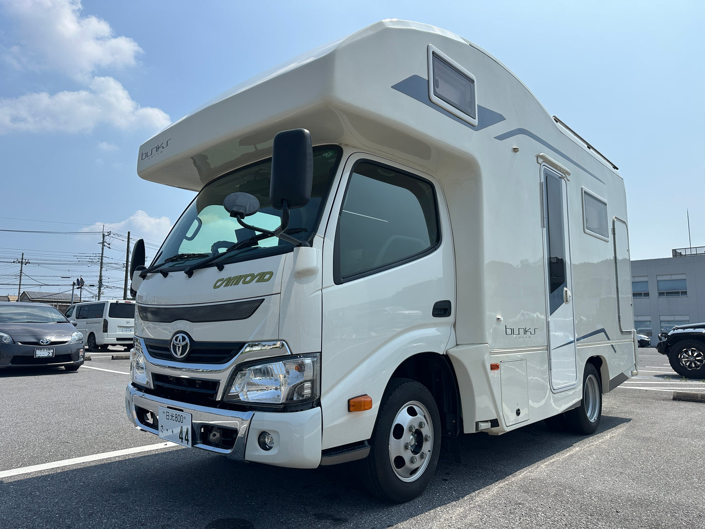 トヨタ令和2年・キャンピング車（カムロード）・7人乗り