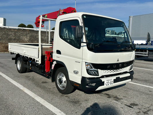 Mitsubishi FUSO Canter 4WD Crane Truck | UNIC Boom Crane | Japan Used Car